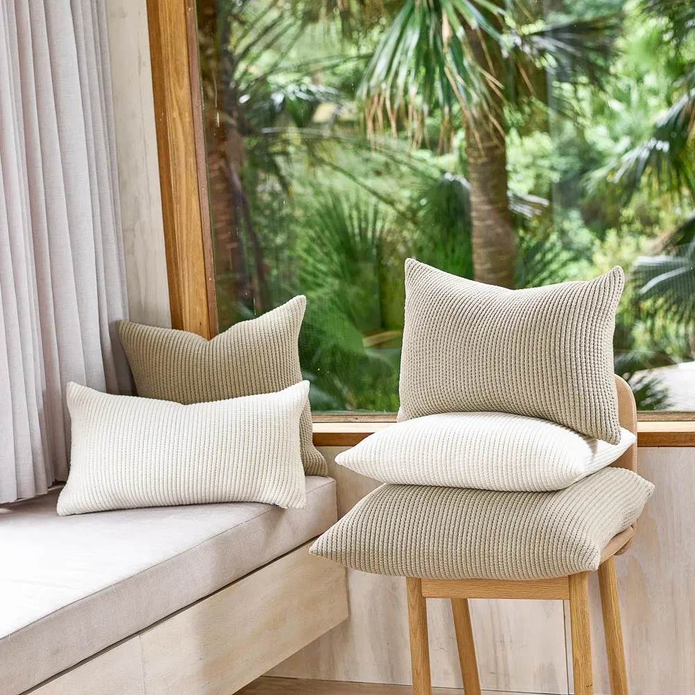 Favo Cushion - Ivory